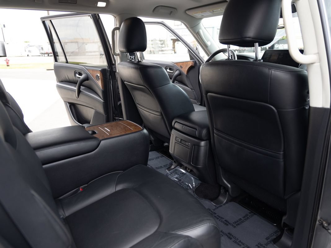 Used 2023 Nissan Armada SL w/ Captain's Chairs Package AWD/4WD image 19