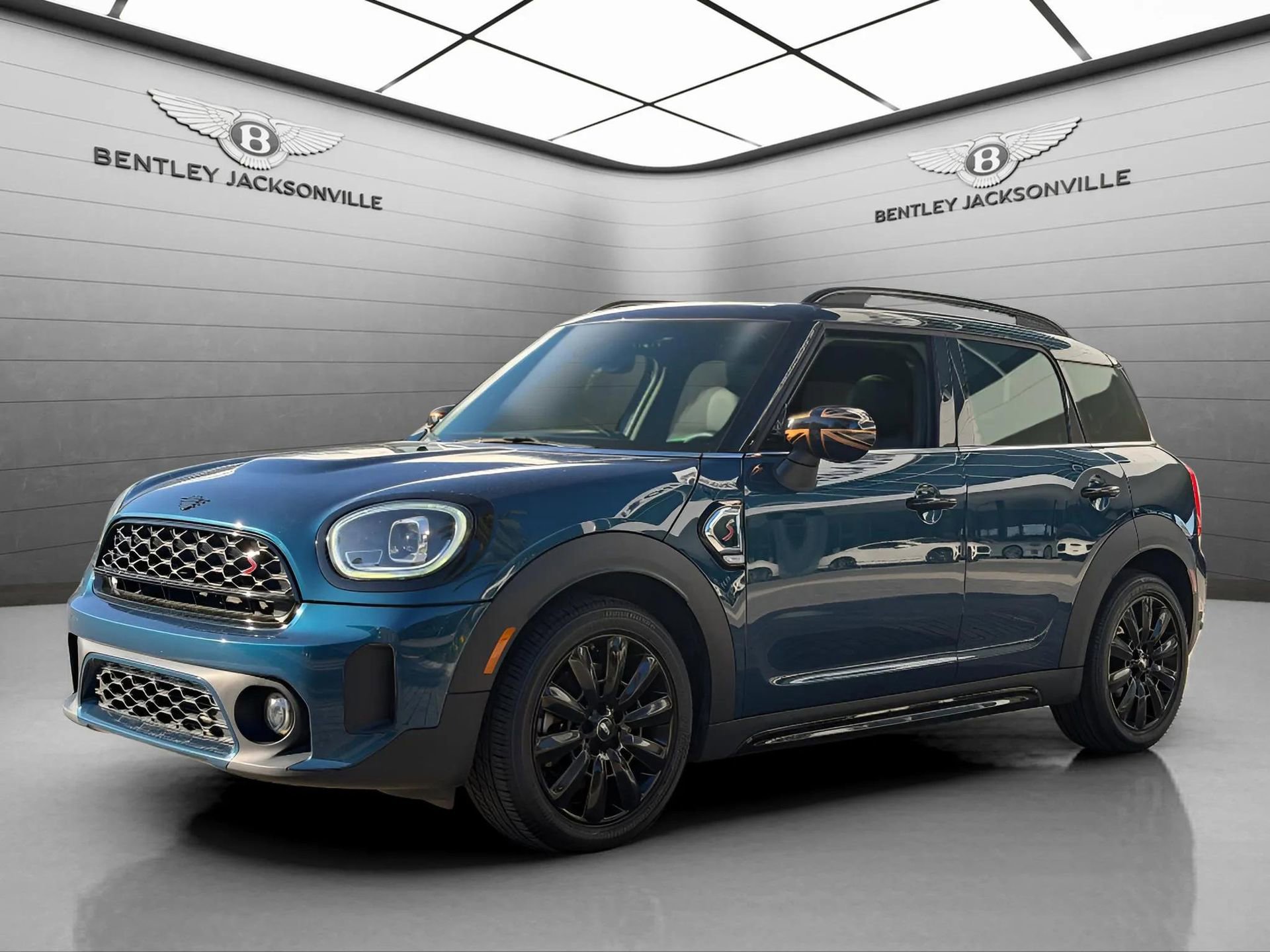 Used 2022 MINI Cooper Countryman S w/ Boardwalk Edition image 7