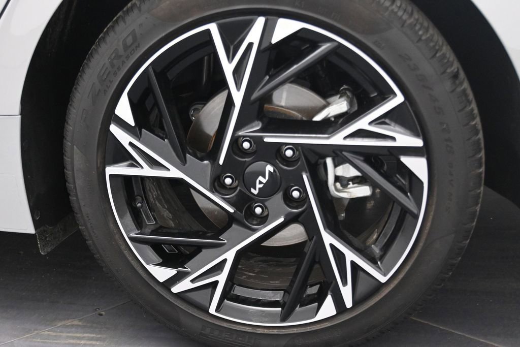 Used 2025 Kia K5 GT-Line w/ GT-Line Premium Package FWD image 25