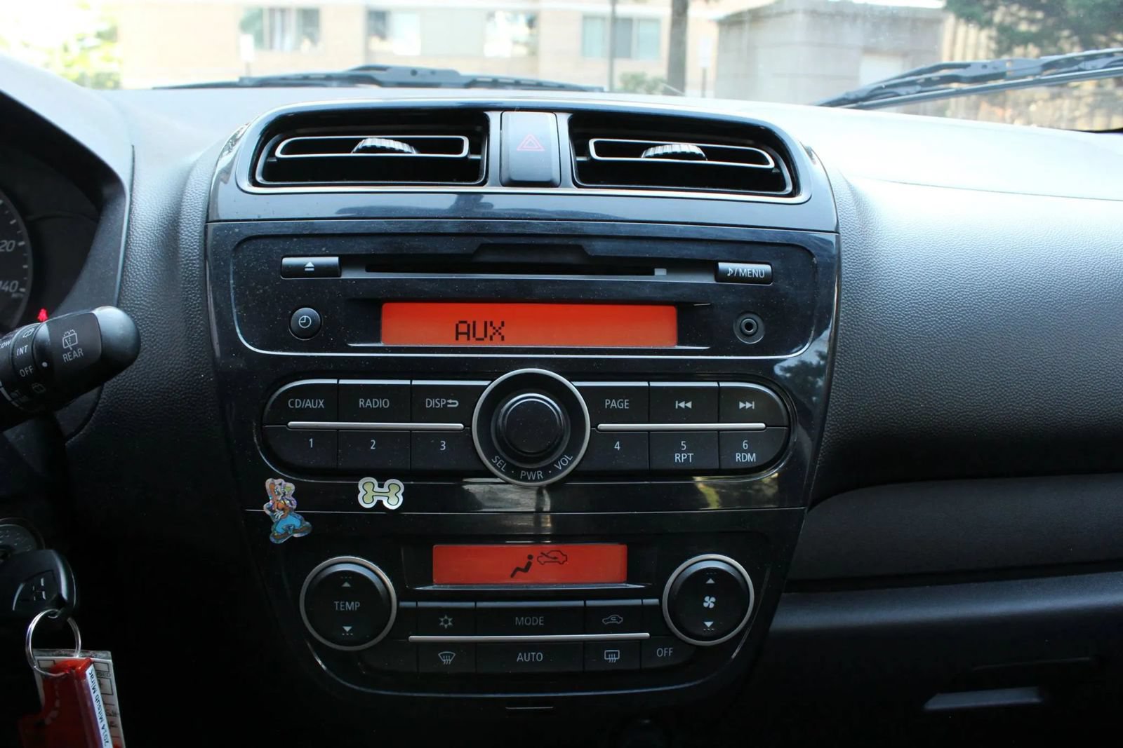 Used 2014 Mitsubishi Mirage DE FWD image 31