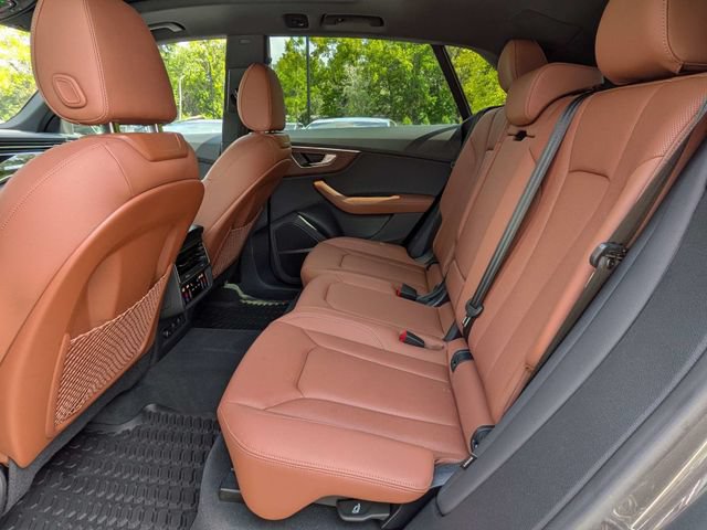 Used 2025 Audi Q8 Premium Plus AWD/4WD image 14