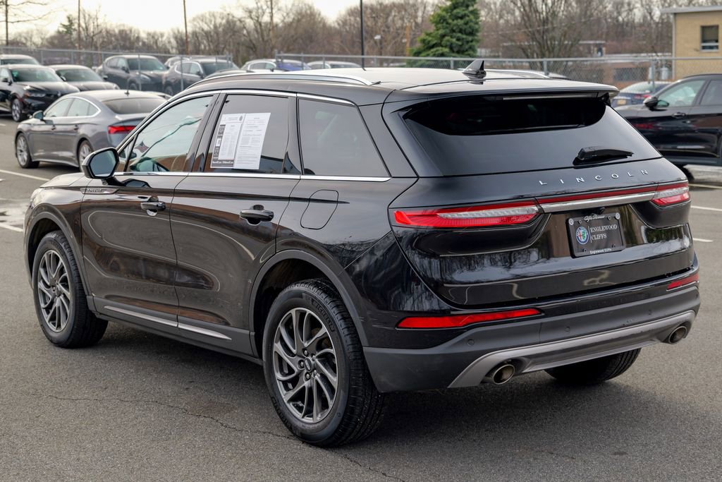 Used 2022 Lincoln Corsair AWD w/ Equipment Group 101A image 5