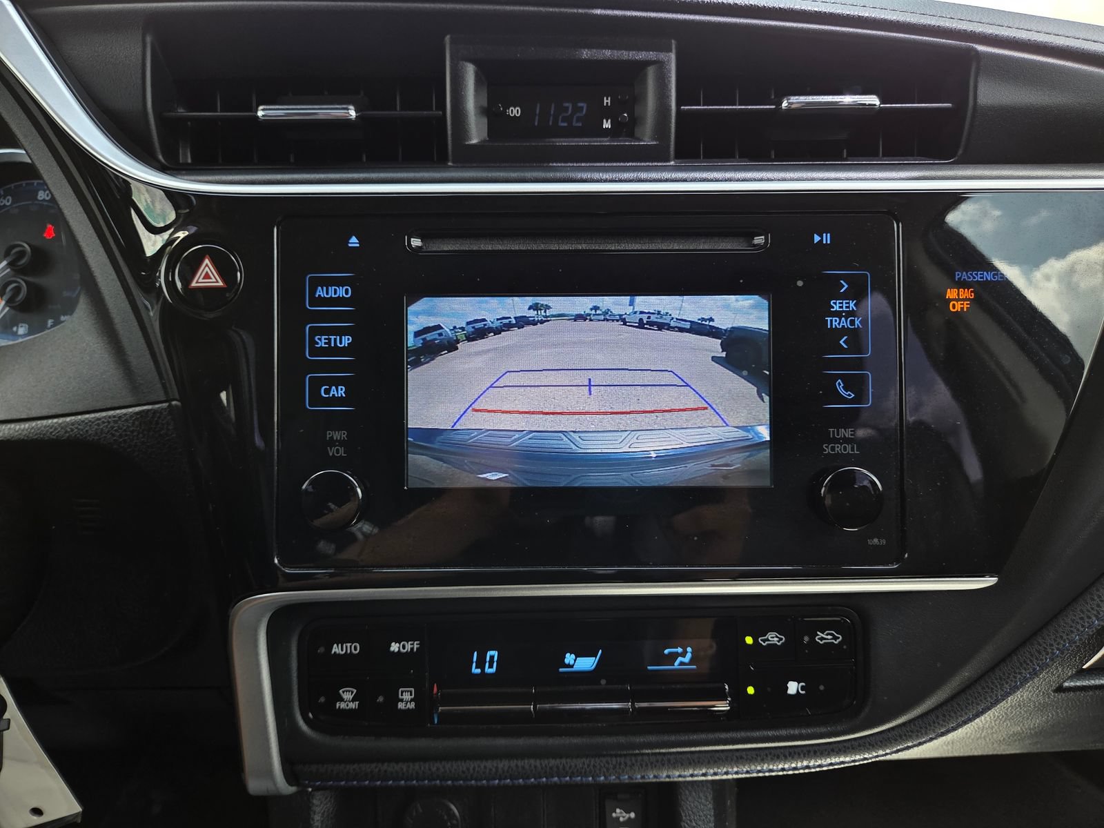Used 2019 Toyota Corolla SE FWD image 37