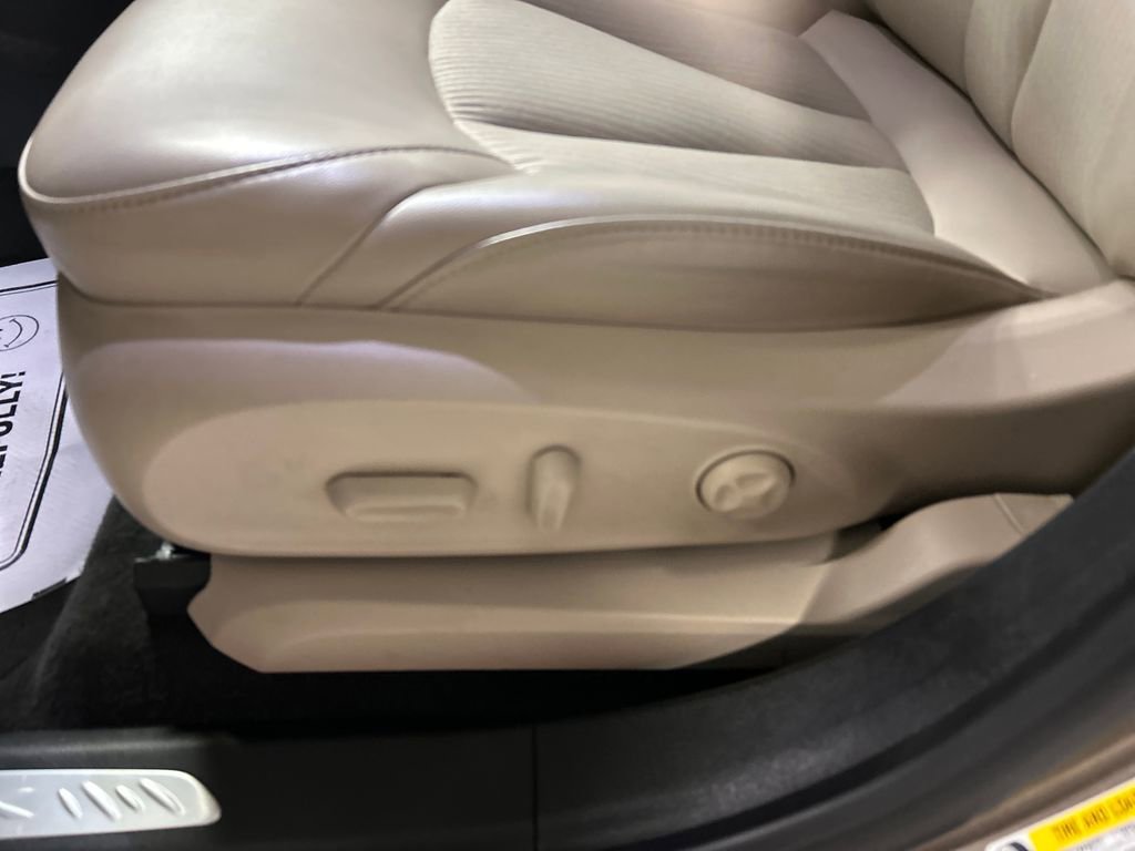 Used 2019 Buick Envision Preferred image 11