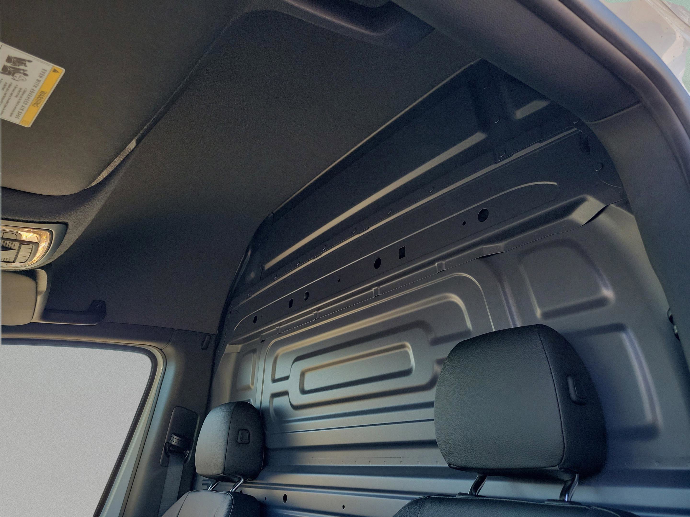 Used 2025 Mercedes-Benz Sprinter 2500 image 20