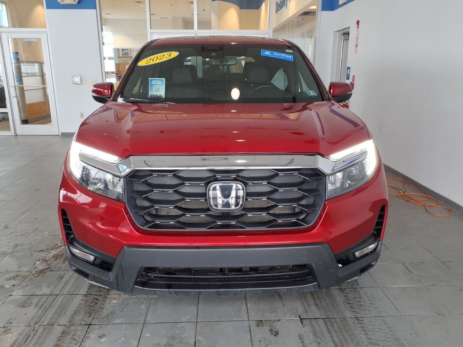 Certified 2023 Honda Passport EX-L image 2
