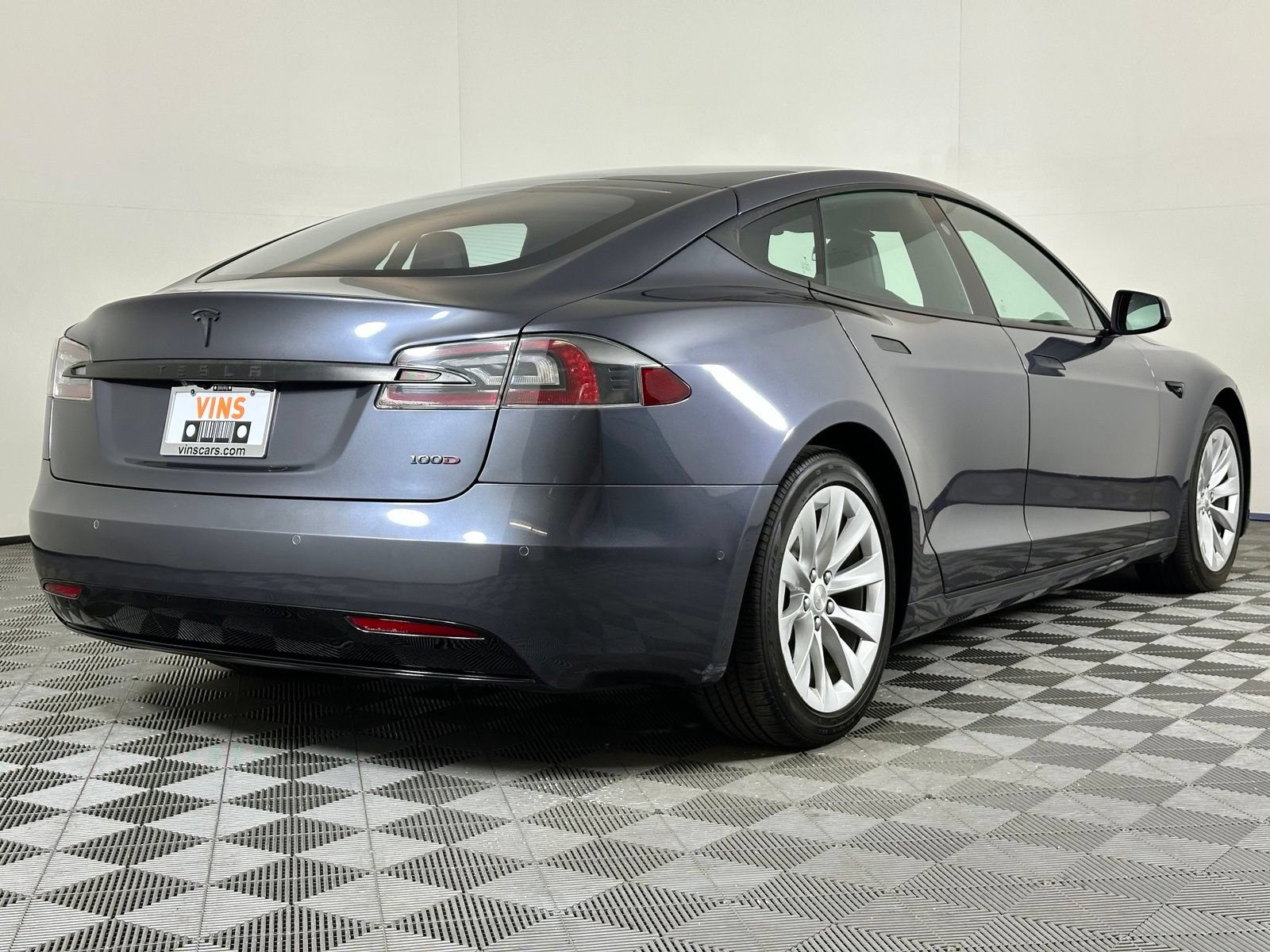 Used 2019 Tesla Model S 100D AWD/4WD image 4
