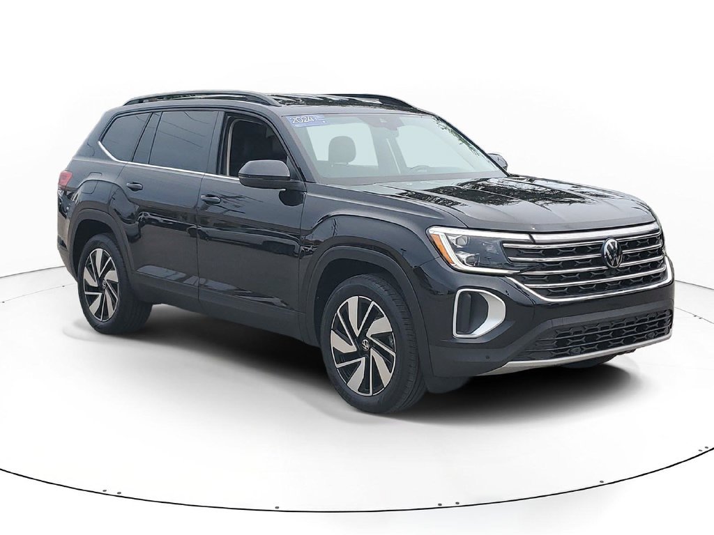Certified 2024 Volkswagen Atlas SE FWD image 1