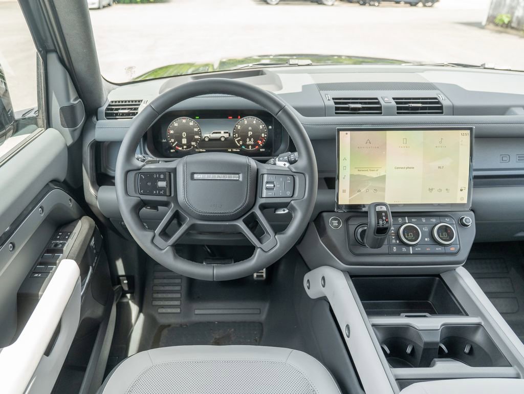 New 2026 Land Rover Defender 130 V8 AWD/4WD image 12
