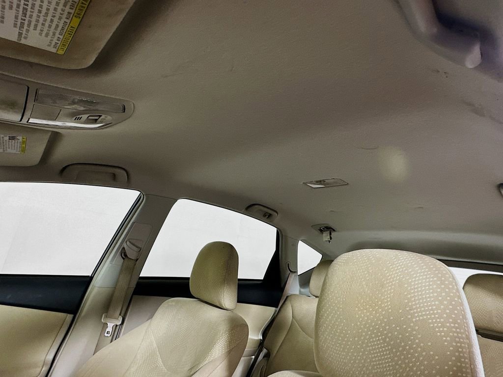 Used 2013 Toyota Prius V Three FWD image 11