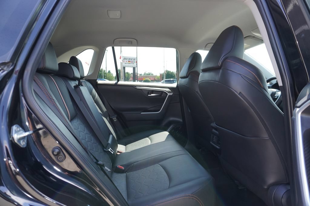 Used 2024 Toyota RAV4 Adventure AWD/4WD image 27