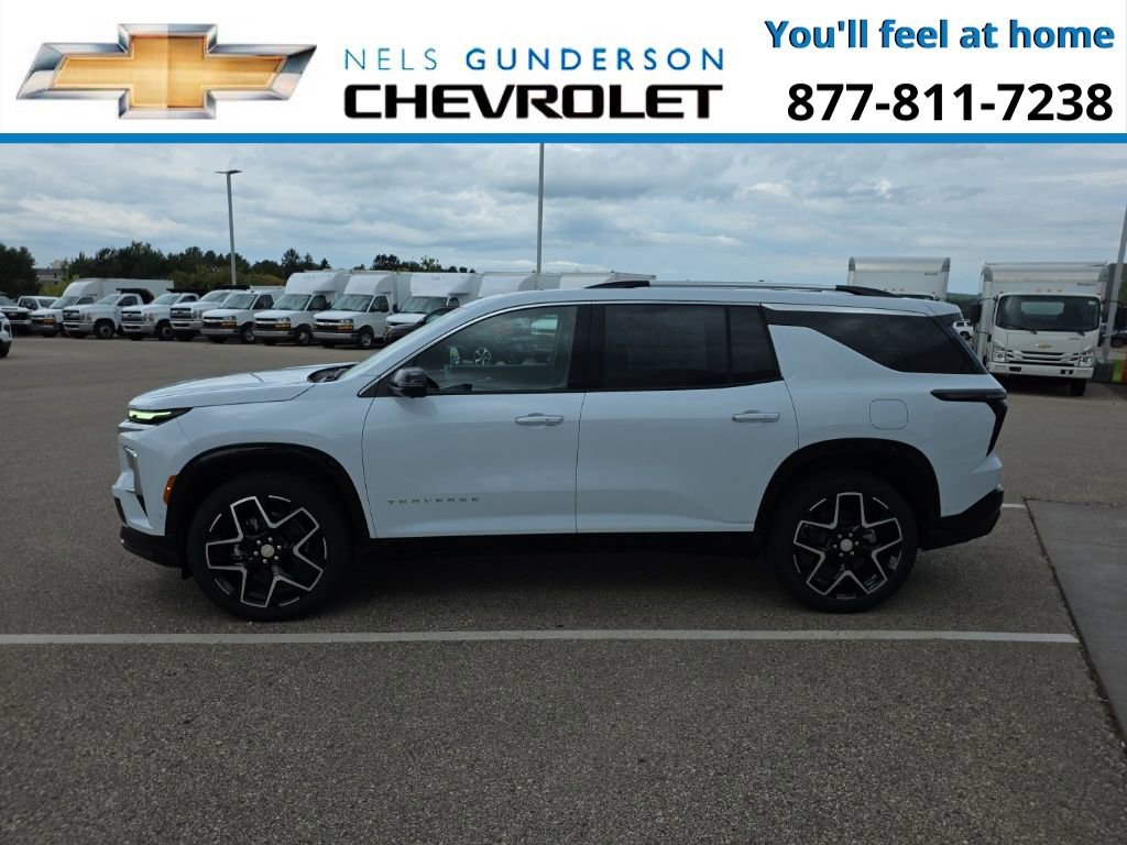 New 2026 Chevrolet Traverse High Country w/ LPO, Floor Liner Package image 4