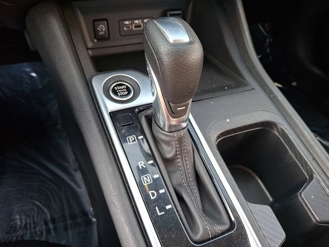 Used 2024 Nissan Sentra SV FWD image 14