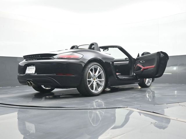 Certified 2025 Porsche 718 Boxster S RWD image 26