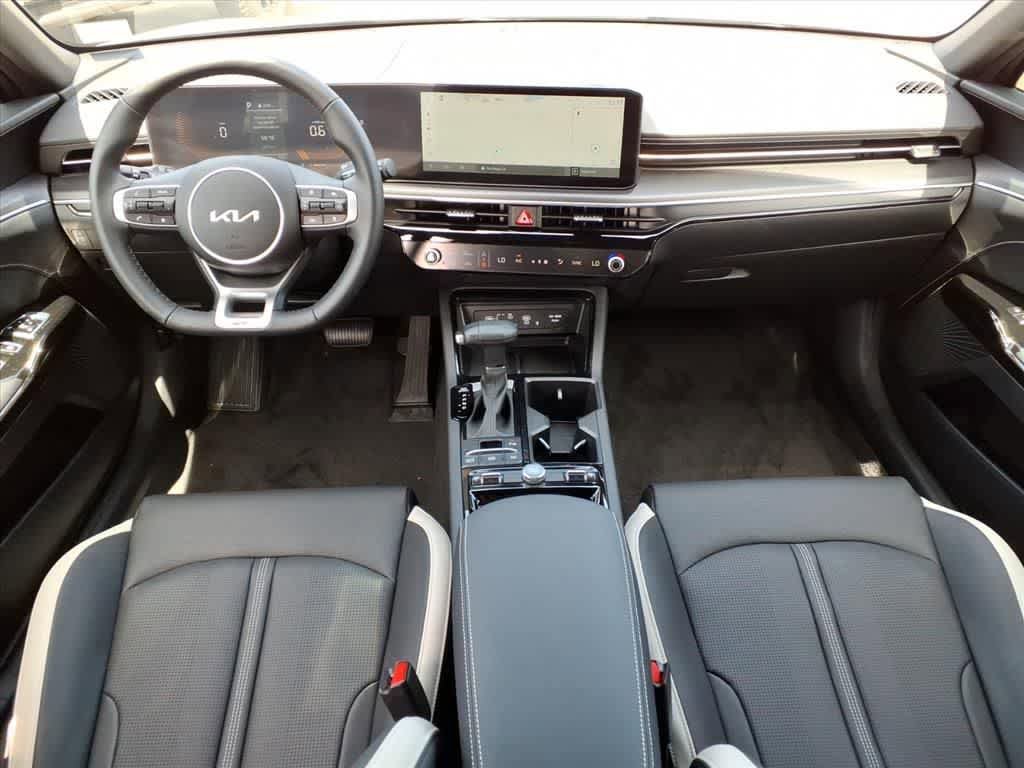 Used 2025 Kia K5 GT-Line image 10