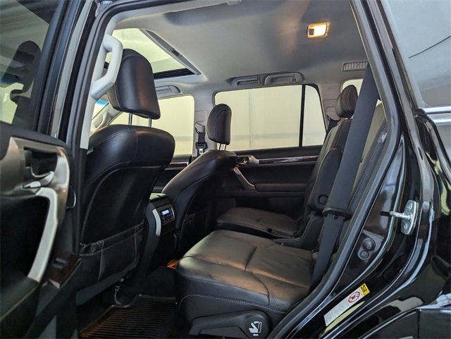 Used 2017 Lexus GX 460 Luxury image 7