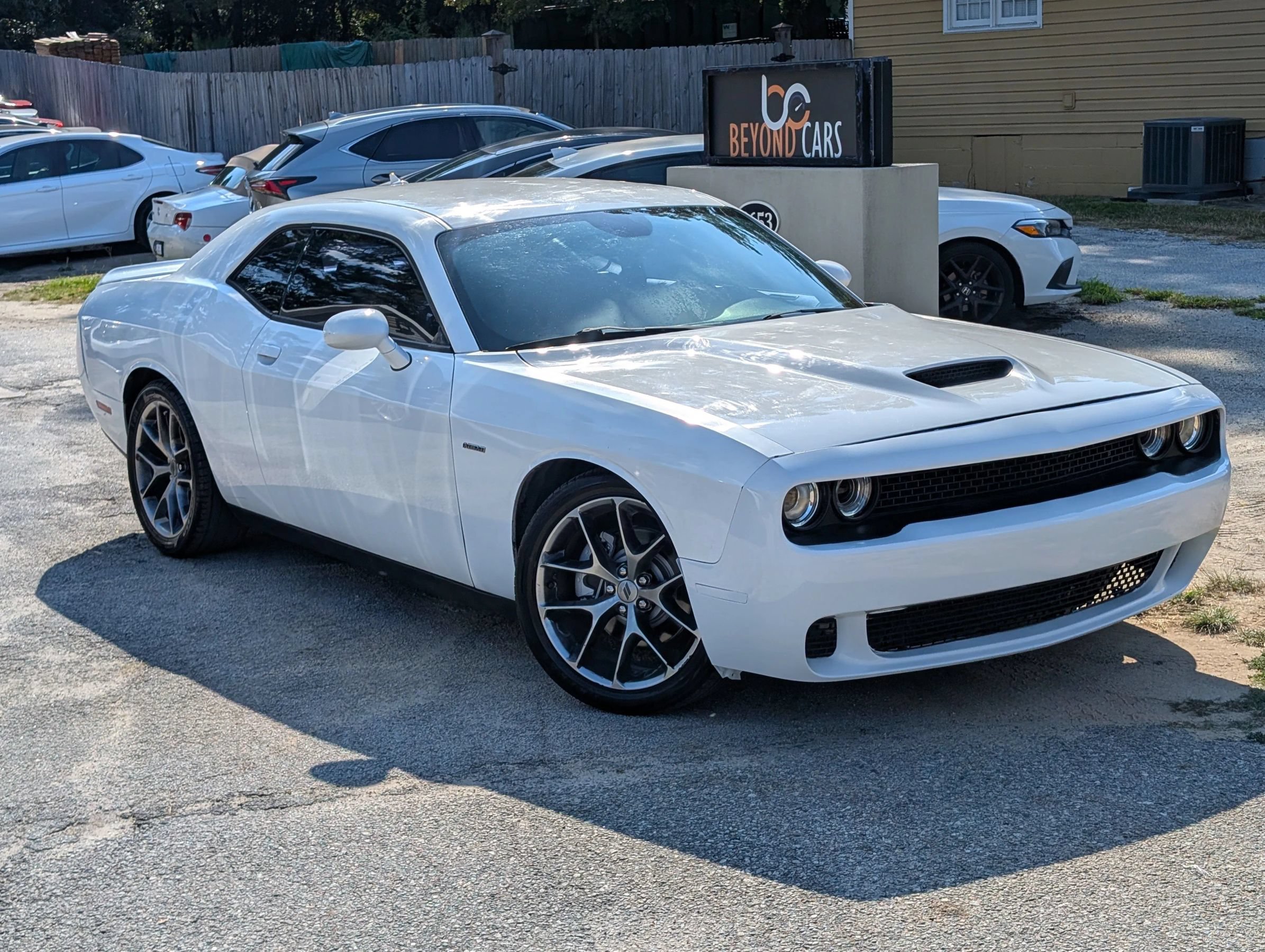 Used 2019 Dodge Challenger R/T w/ Plus Package RWD image 1