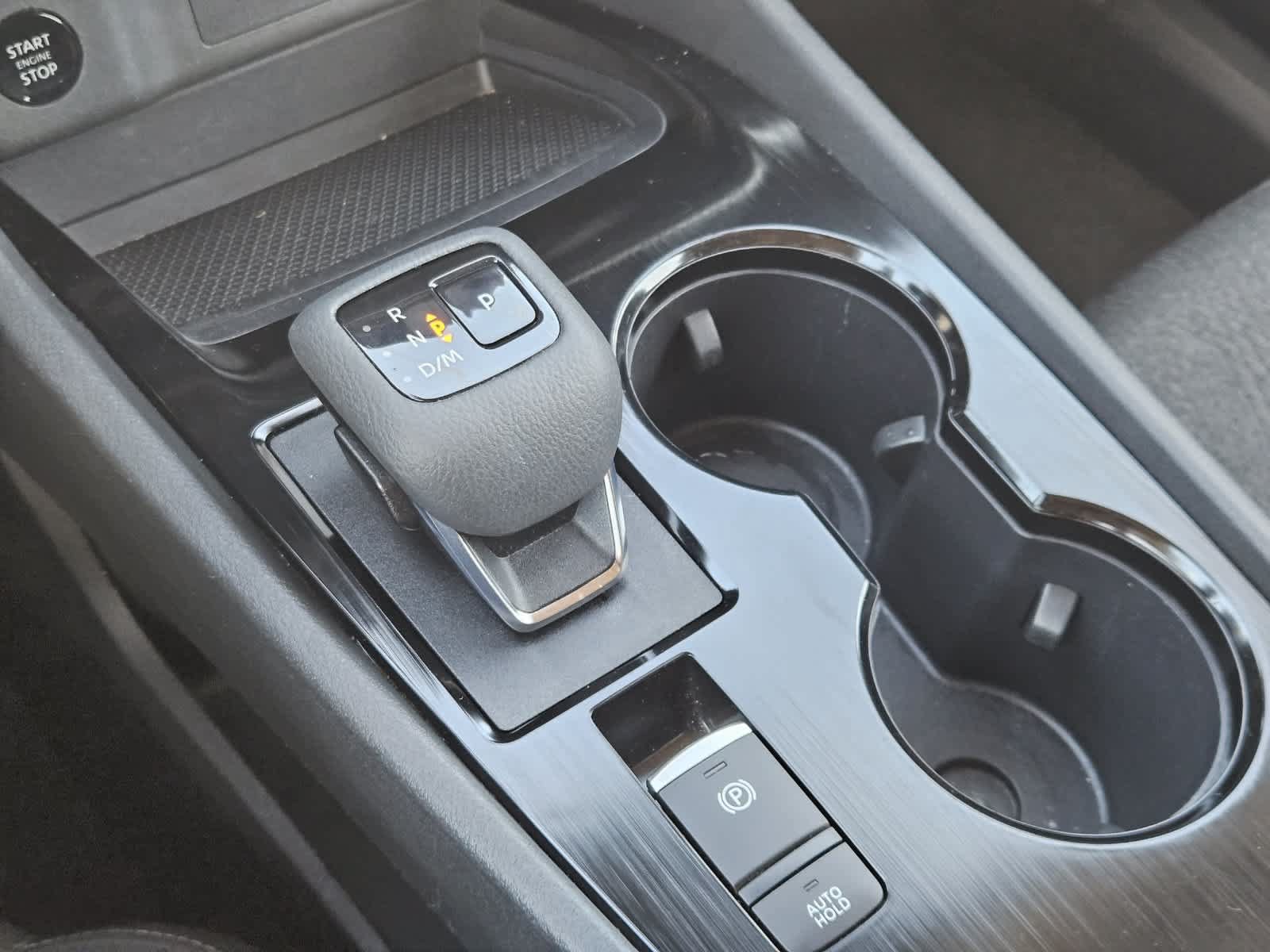 Used 2024 Nissan Rogue SV FWD image 19