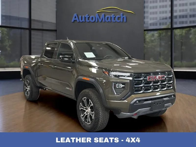 Used 2025 GMC Canyon AT4 AWD/4WD image 1