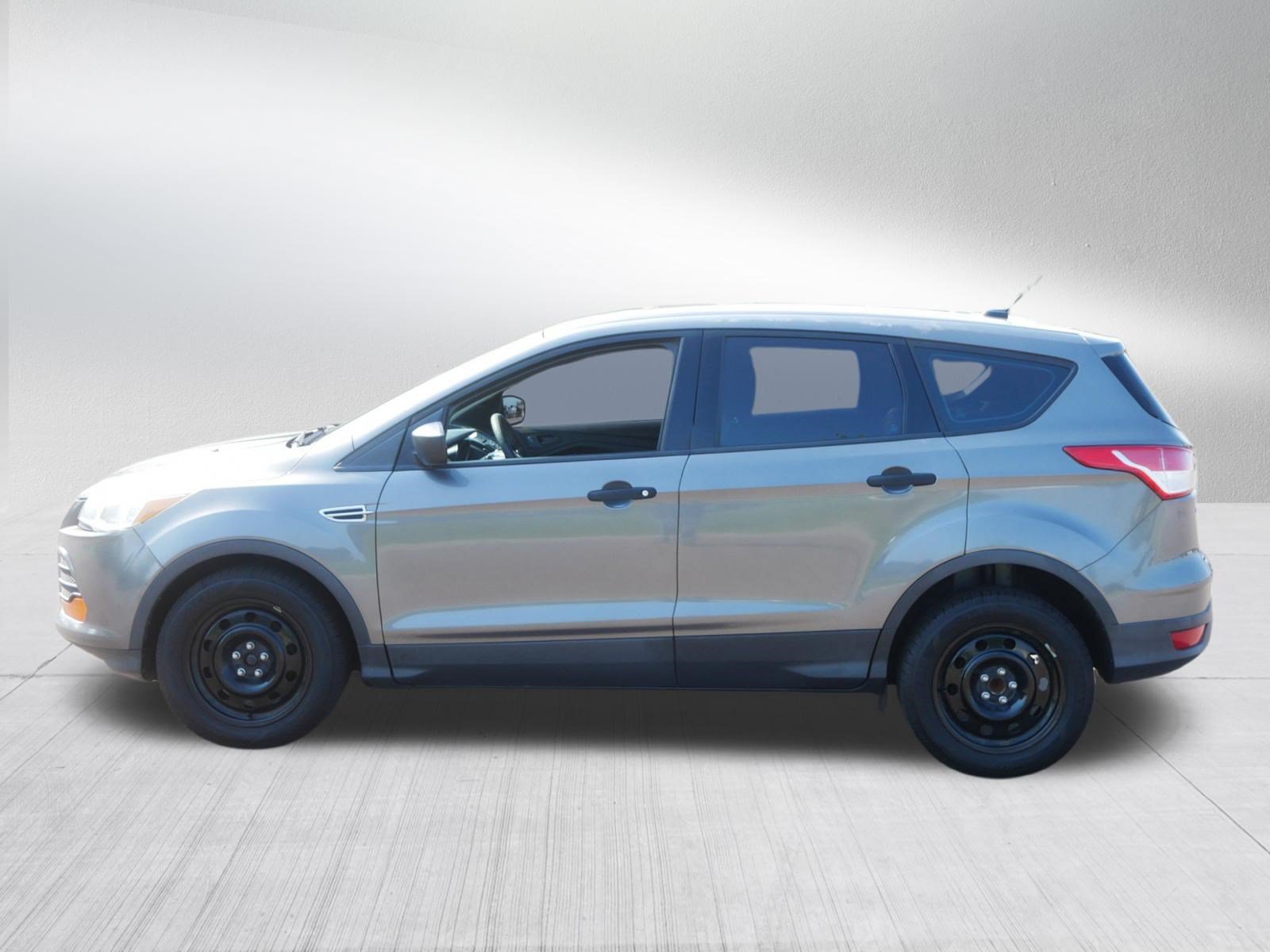 Used 2014 Ford Escape S FWD image 4