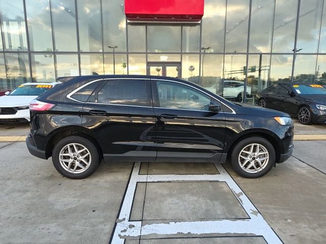Used 2024 Ford Edge SEL AWD/4WD image 3