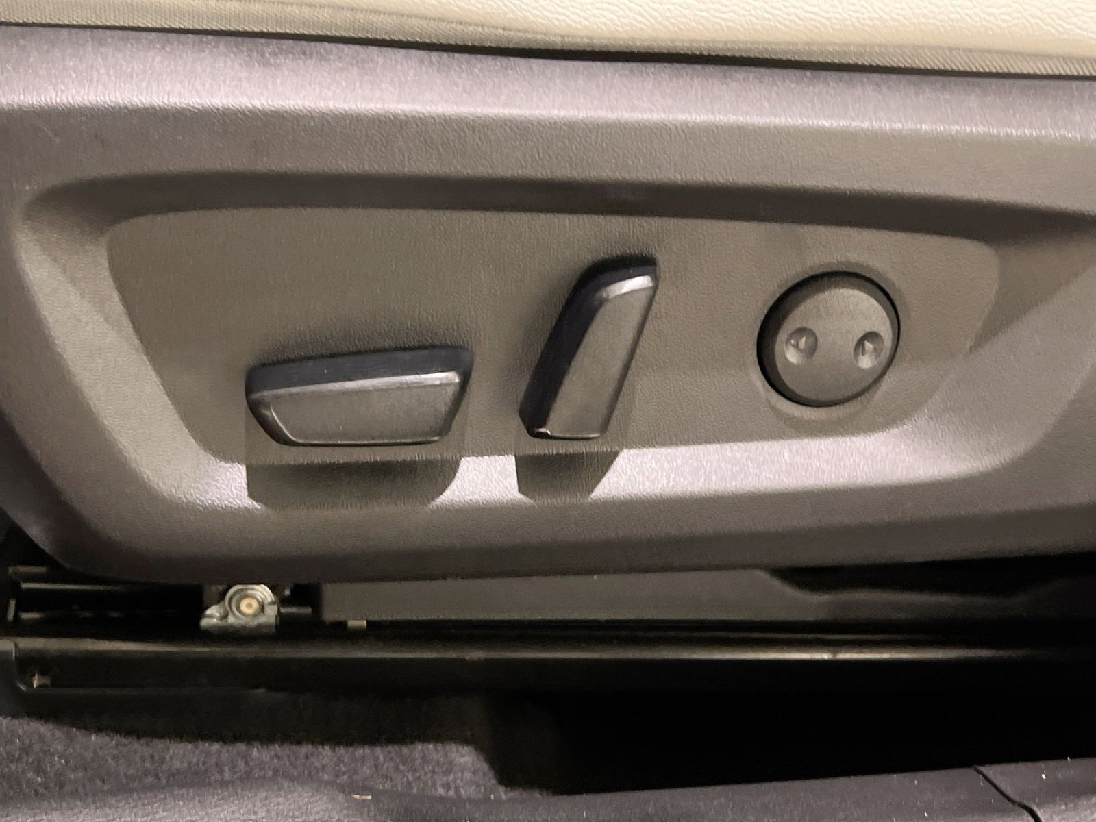 Used 2024 Mitsubishi Outlander SEL image 24