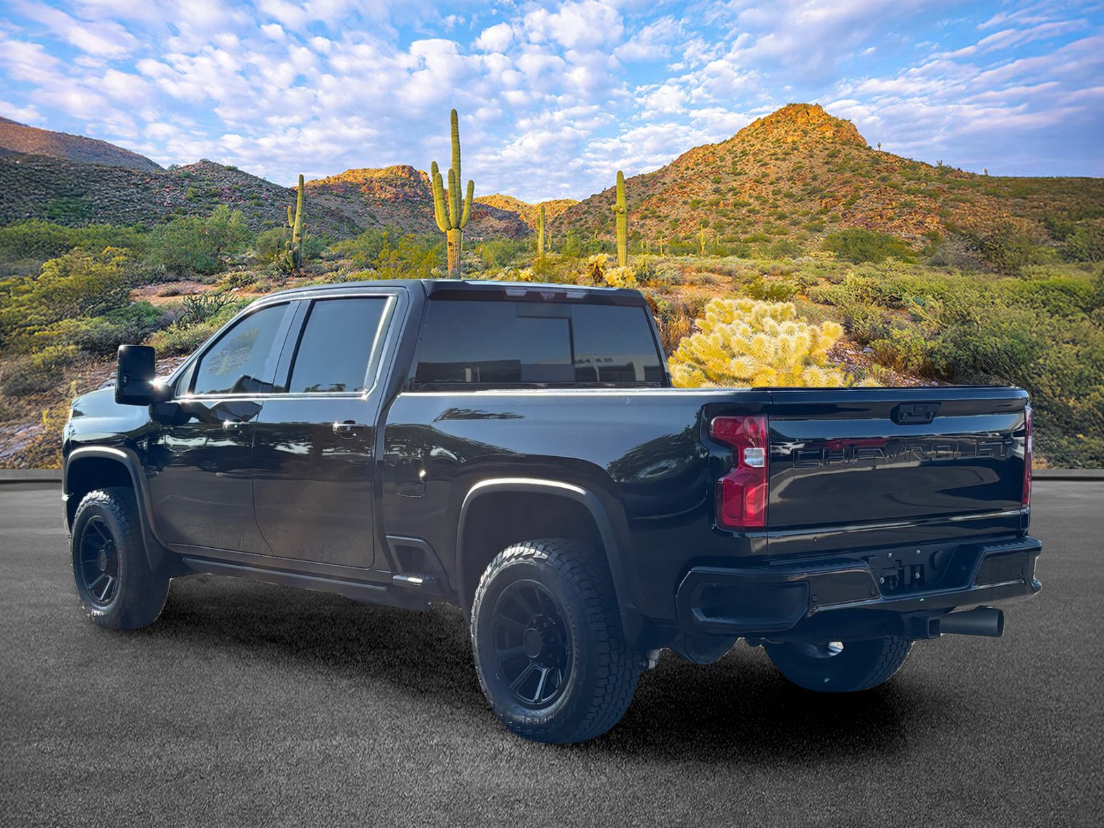 Used 2022 Chevrolet Silverado 2500 High Country w/ Z71 Off-Road Package AWD/4WD image 6