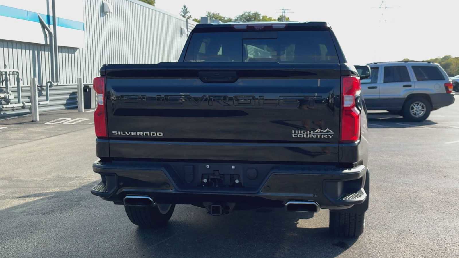 Certified 2022 Chevrolet Silverado 1500 High Country w/ High Country Premium Package image 3