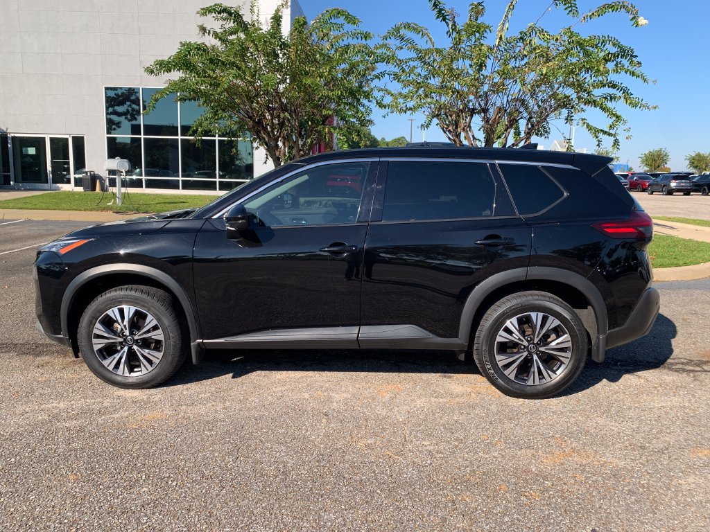 Used 2021 Nissan Rogue SV AWD/4WD image 5