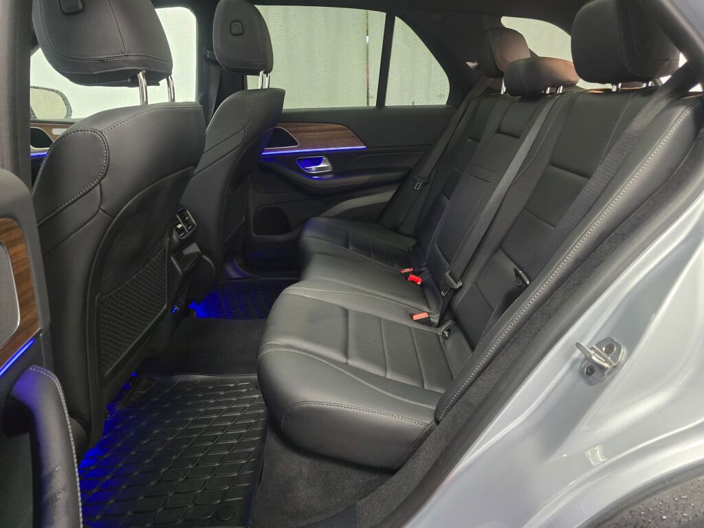 Used 2025 Mercedes-Benz GLE 350 4MATIC image 19
