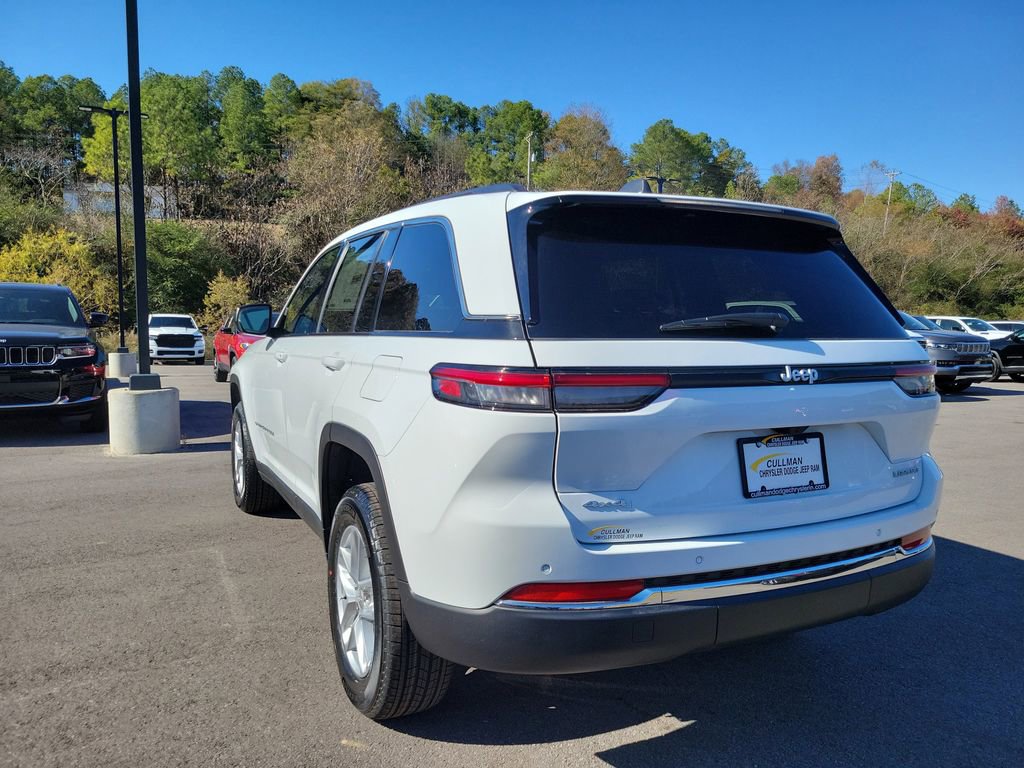 New 2025 Jeep Grand Cherokee Laredo X image 5