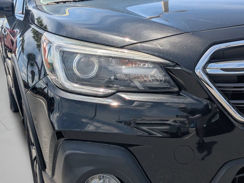 Used 2018 Subaru Outback 2.5i Limited AWD/4WD image 25