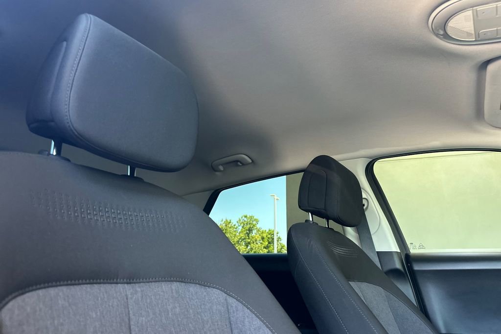 Used 2025 Hyundai Ioniq 5 SE RWD image 14