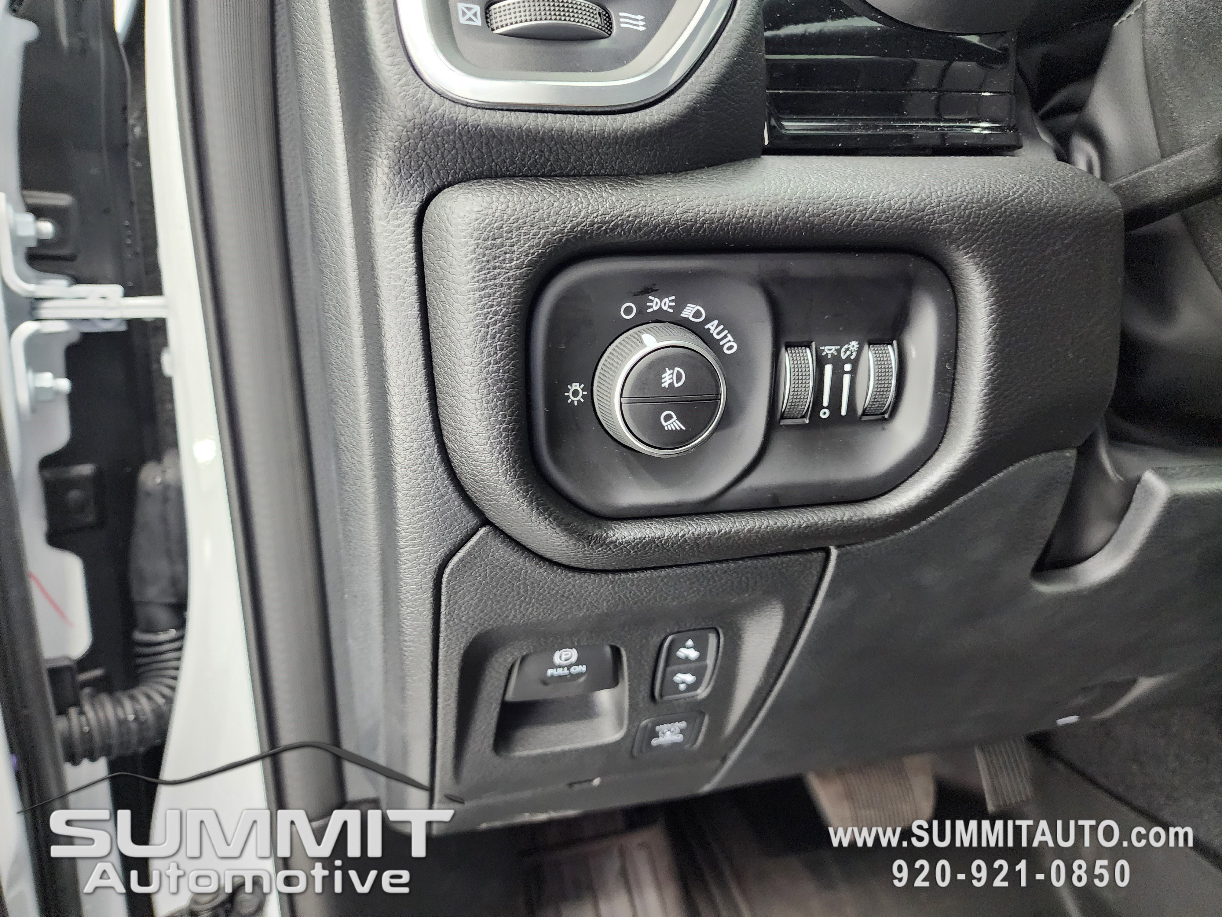 New 2026 RAM 1500 Laramie w/ Night Edition image 52