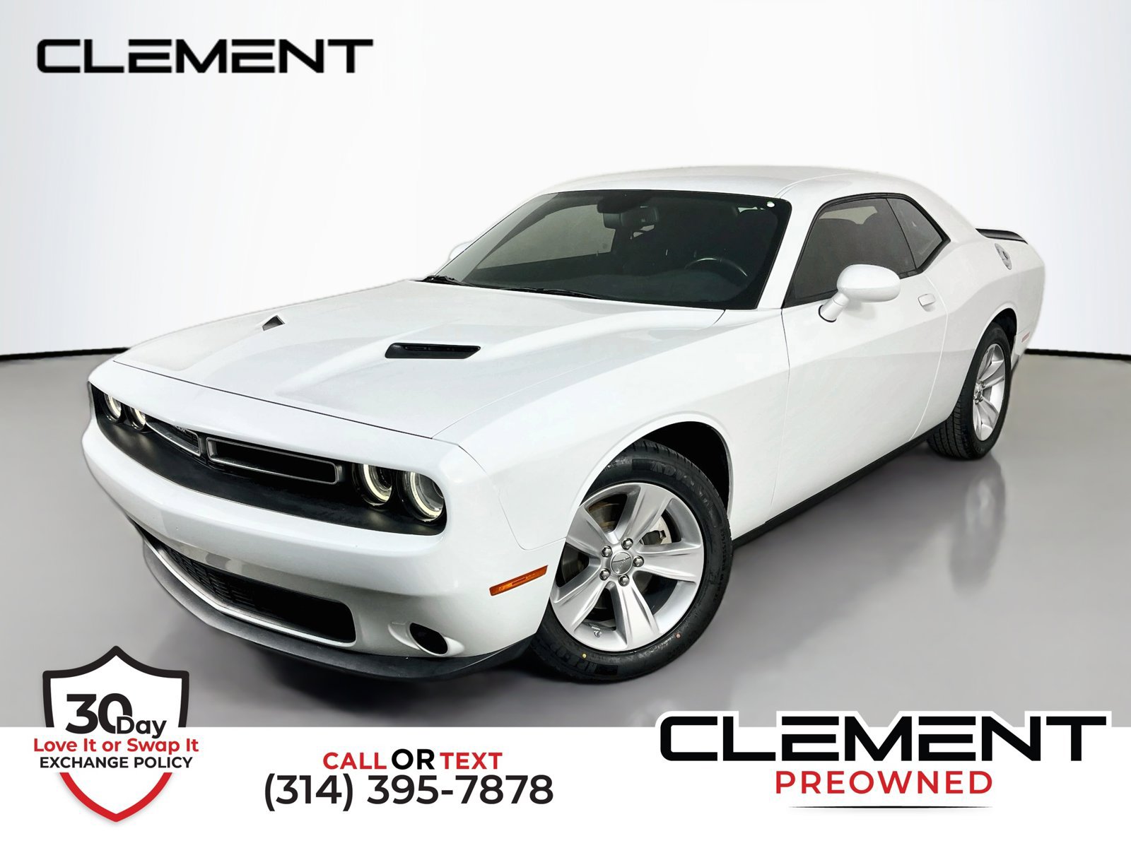 Used 2023 Dodge Challenger SXT RWD image 1