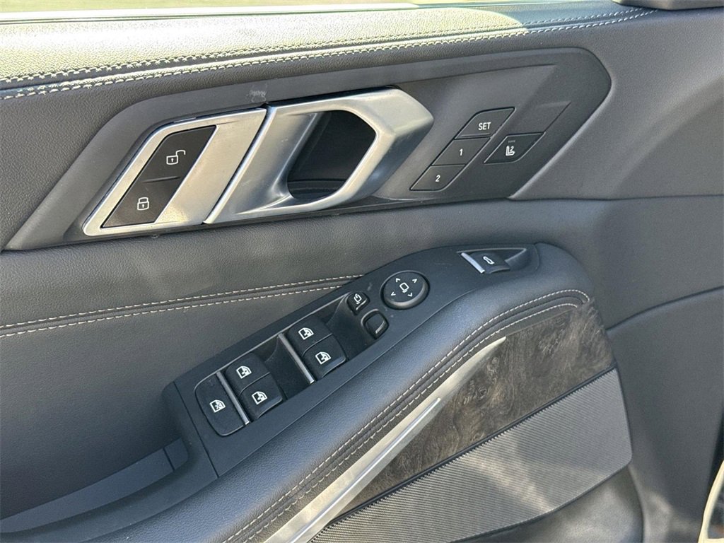 Used 2024 BMW X5 xDrive40i image 23