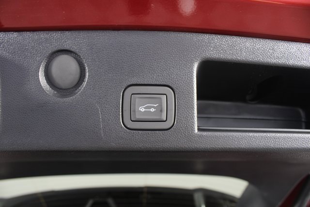 New 2026 GMC Terrain AT4 w/ Convenience Package III image 23