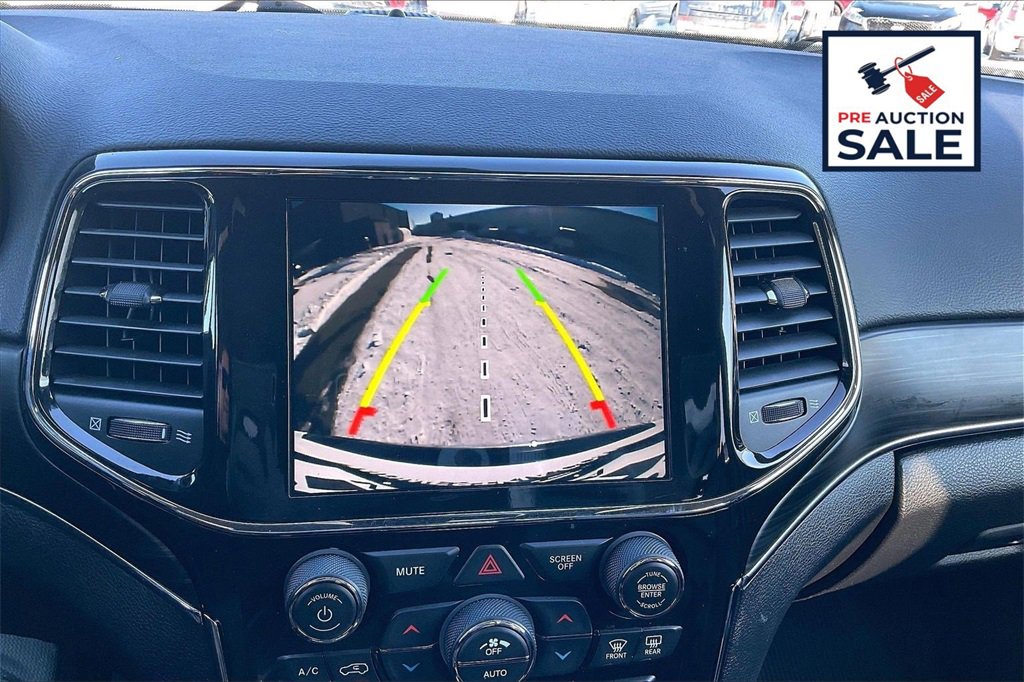 Used 2021 Jeep Grand Cherokee Limited w/ Sun & Sound Group image 21