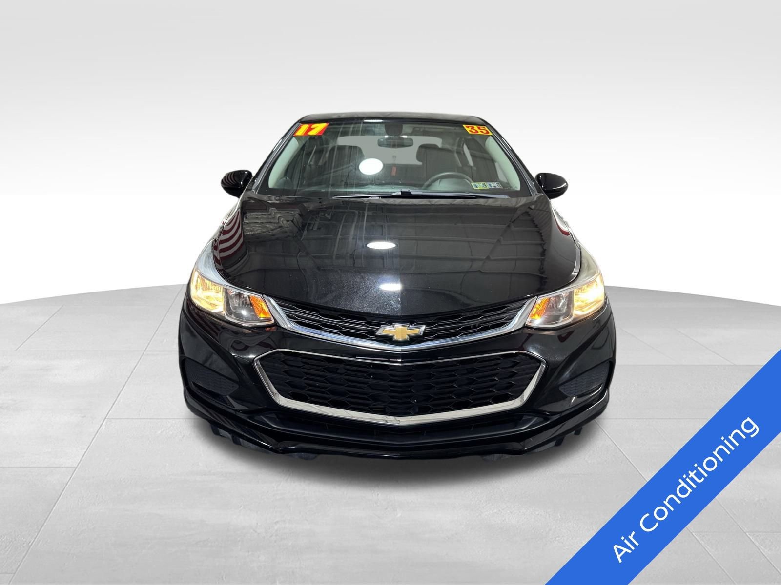 Used 2017 Chevrolet Cruze LS image 2