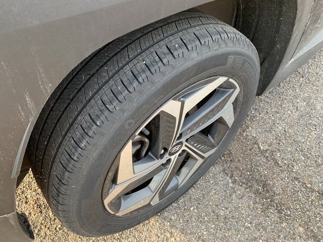 Used 2023 Hyundai Tucson Limited image 5