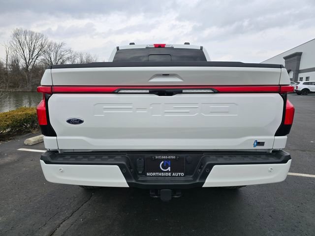 Used 2023 Ford F150 Lightning Platinum image 9