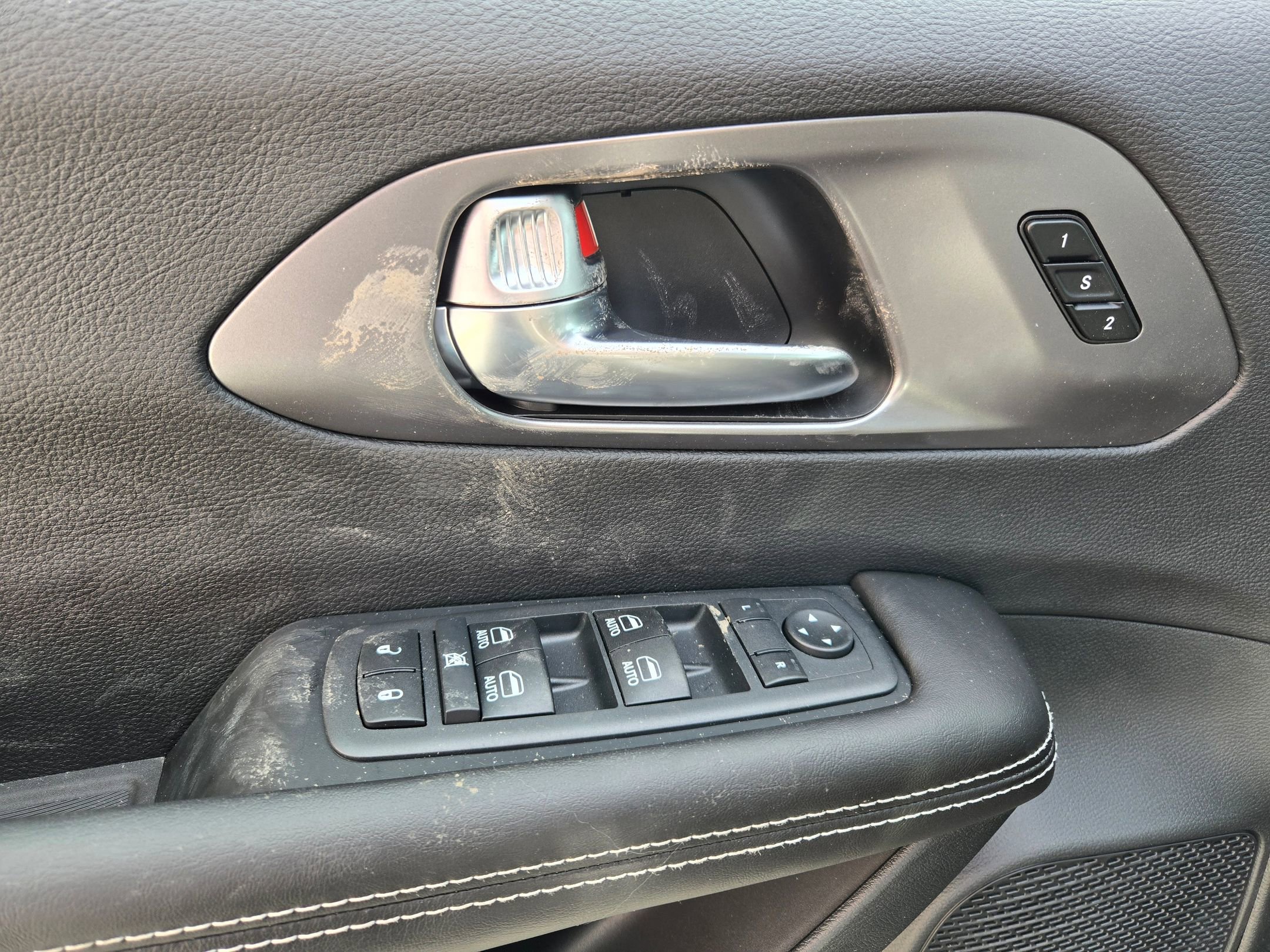 New 2026 Chrysler Pacifica Select image 22