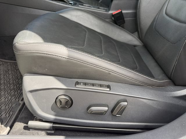 Used 2020 Volkswagen Jetta SEL Premium FWD image 26