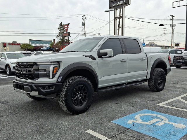 Used 2024 Ford F150 Raptor image 3