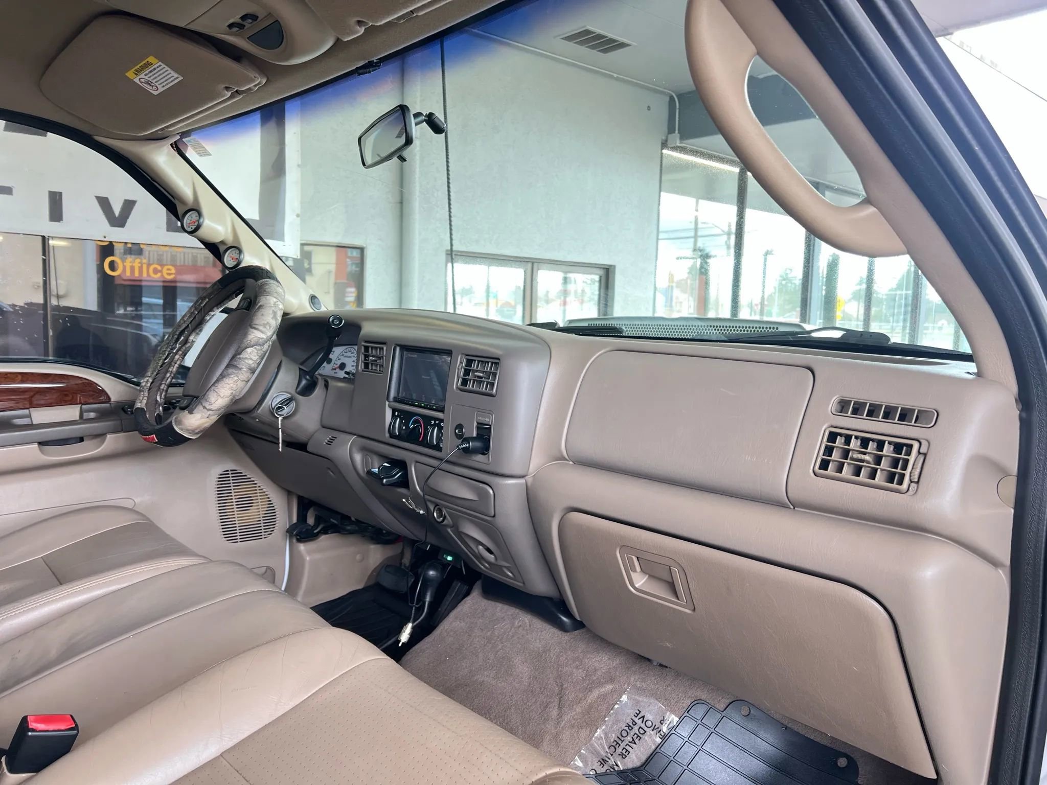 Used 2003 Ford F250 XL image 21