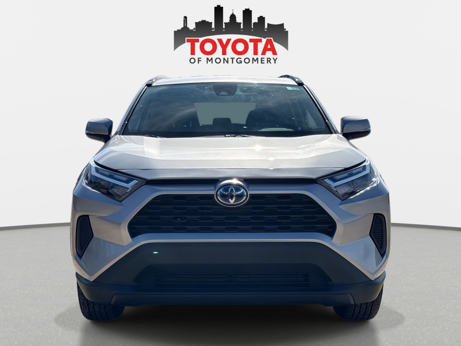 Used 2024 Toyota RAV4 XLE image 9