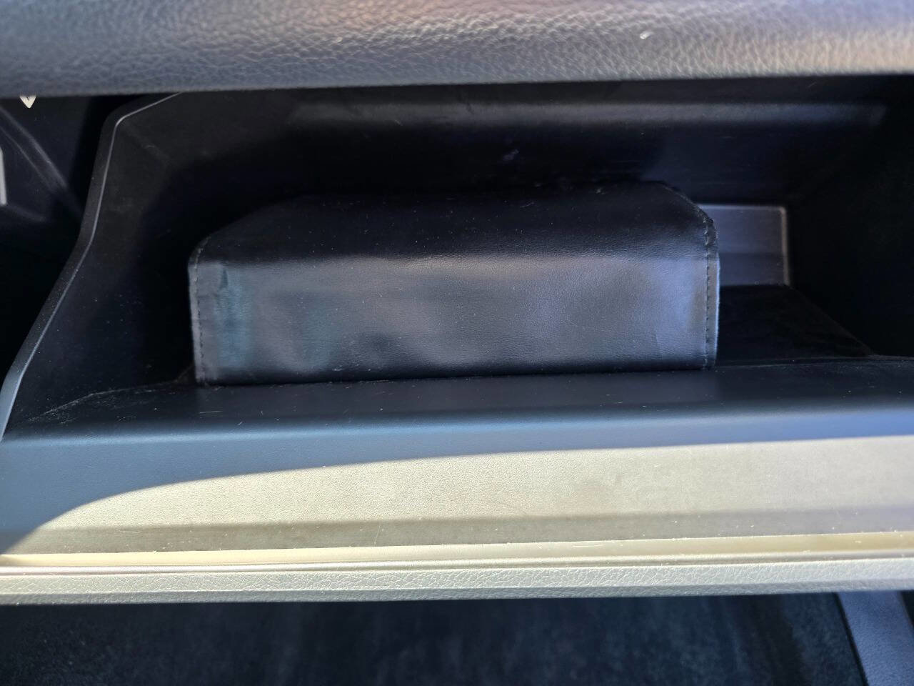 Used 2016 Subaru Forester 2.5i Premium w/ All-Weather Package image 34