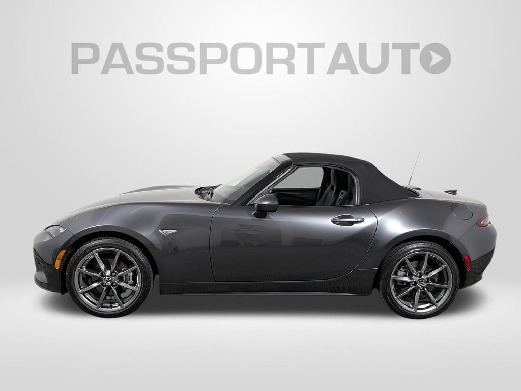 Used 2022 MAZDA MX-5 Miata Grand Touring RWD image 13