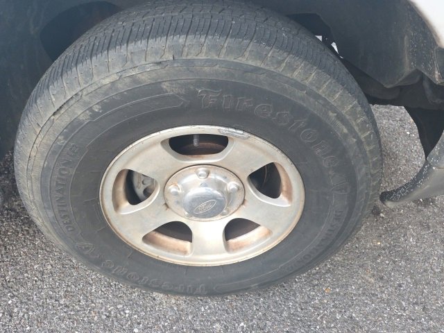 Used 2002 Ford F150 XLT image 9