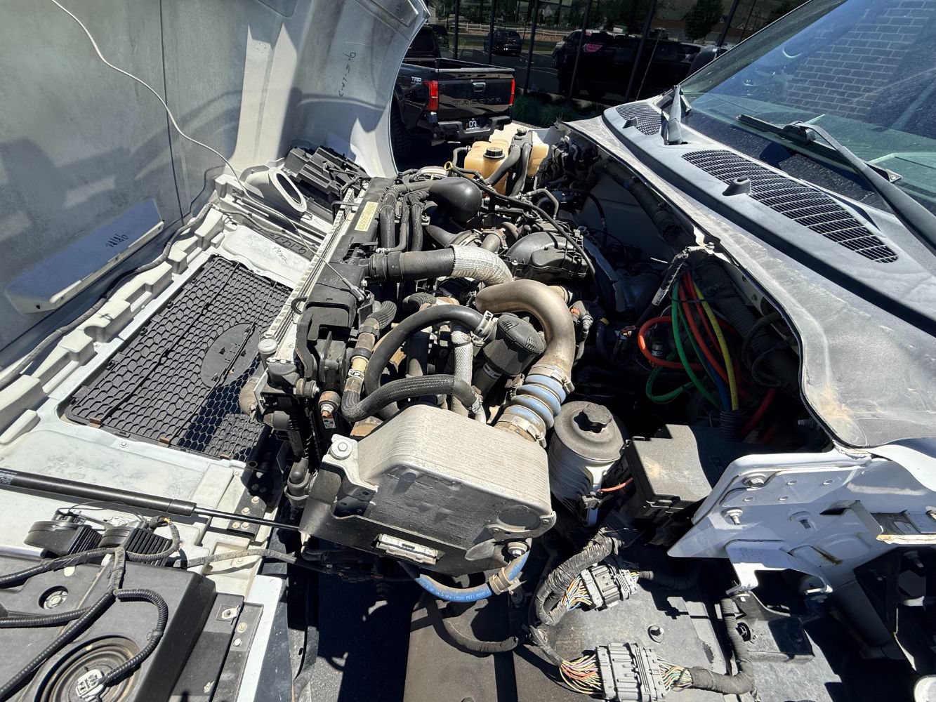 Used 2019 Ford F650 2WD Crew Cab Super Duty image 13